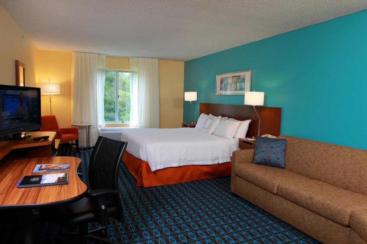 Fairfield Inn & Suites Τράβερς Σίτι Εξωτερικό φωτογραφία